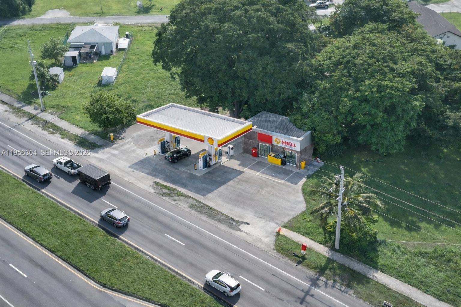 21855 S Dixie Highway