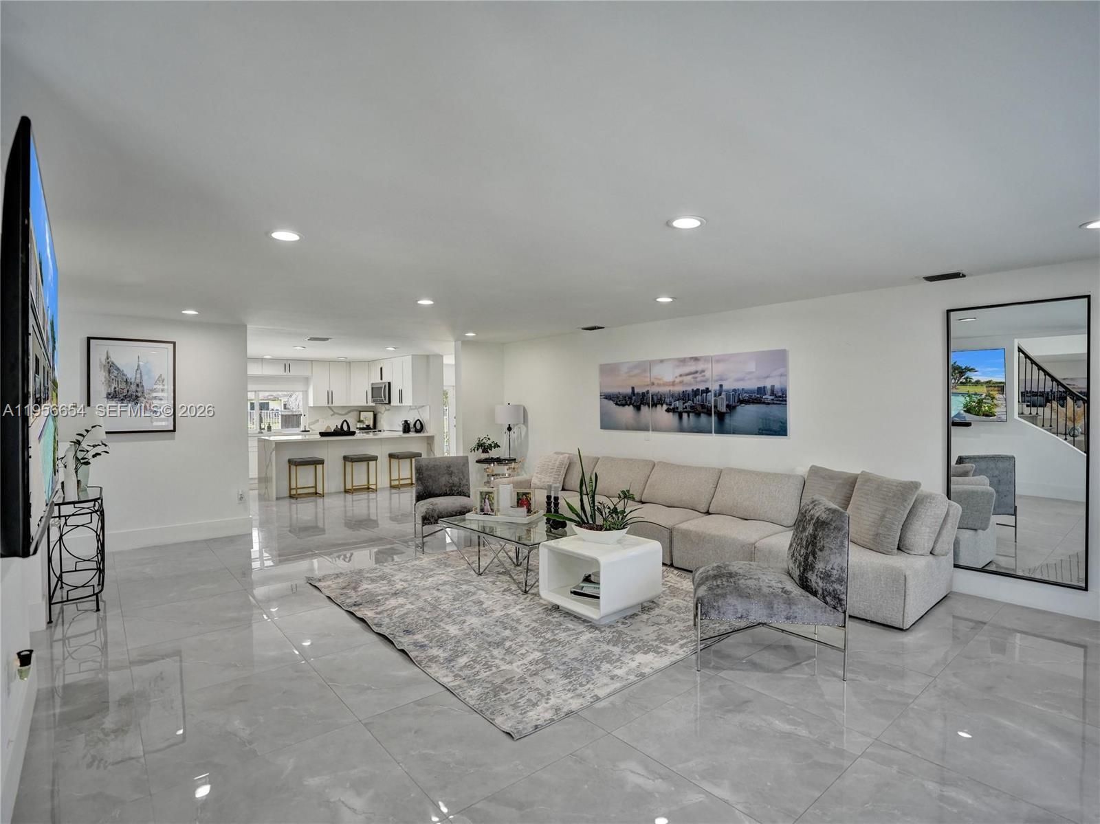 11824 SW 43rd Court