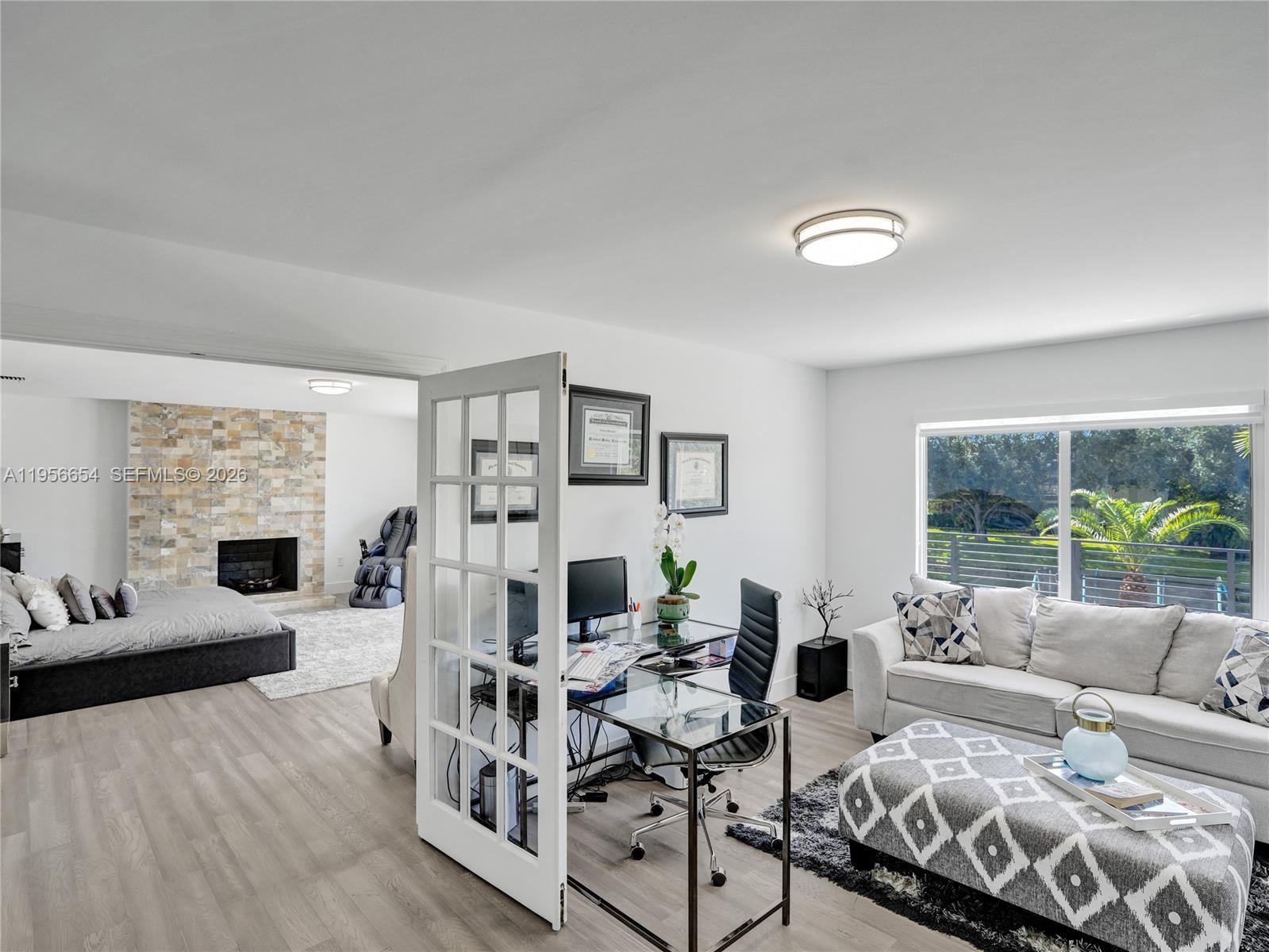 11824 SW 43rd Court
