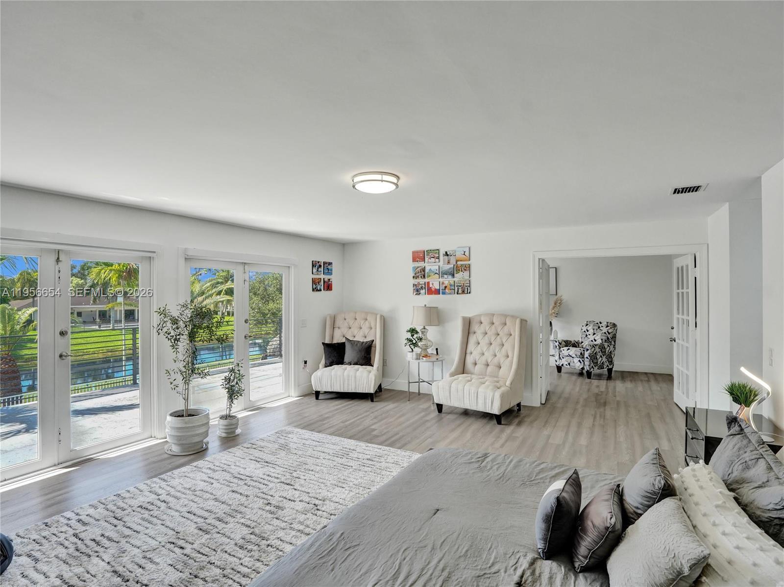 11824 SW 43rd Court