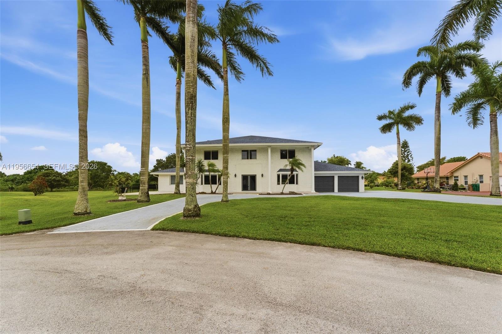 11824 SW 43rd Court