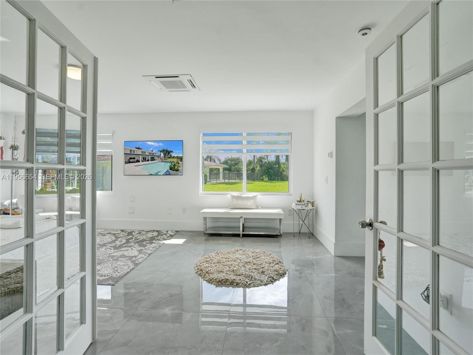 11824 SW 43rd Court