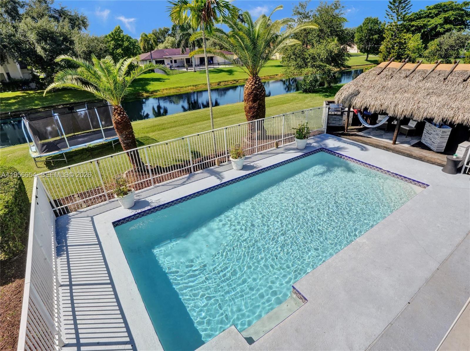 11824 SW 43rd Court