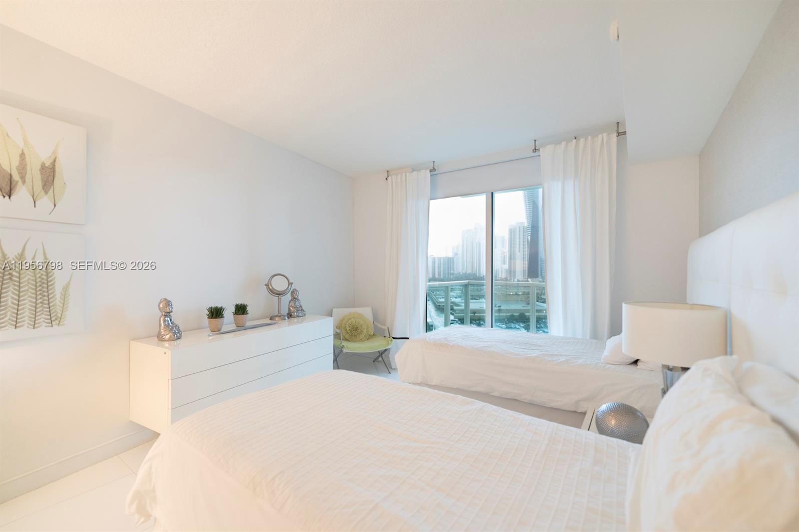 200 Sunny Isles Boulevard