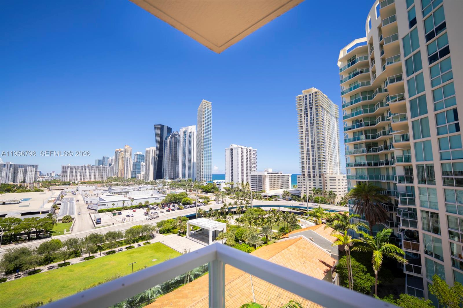 200 Sunny Isles Boulevard
