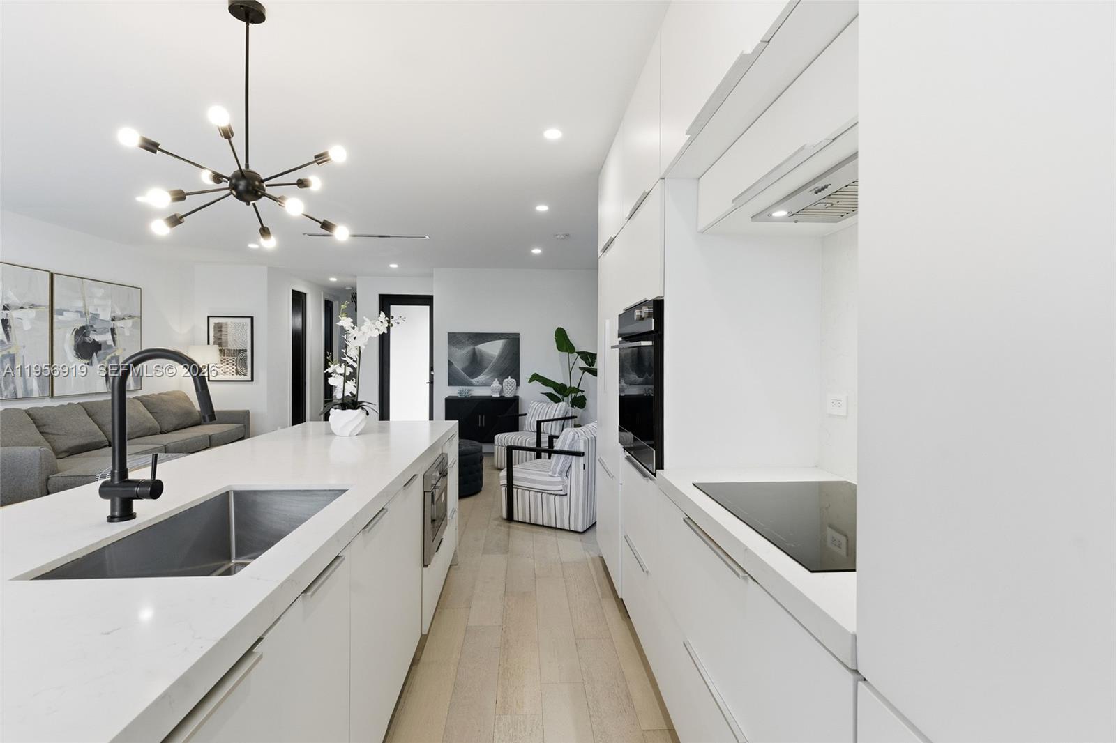 255 NW 39th Street