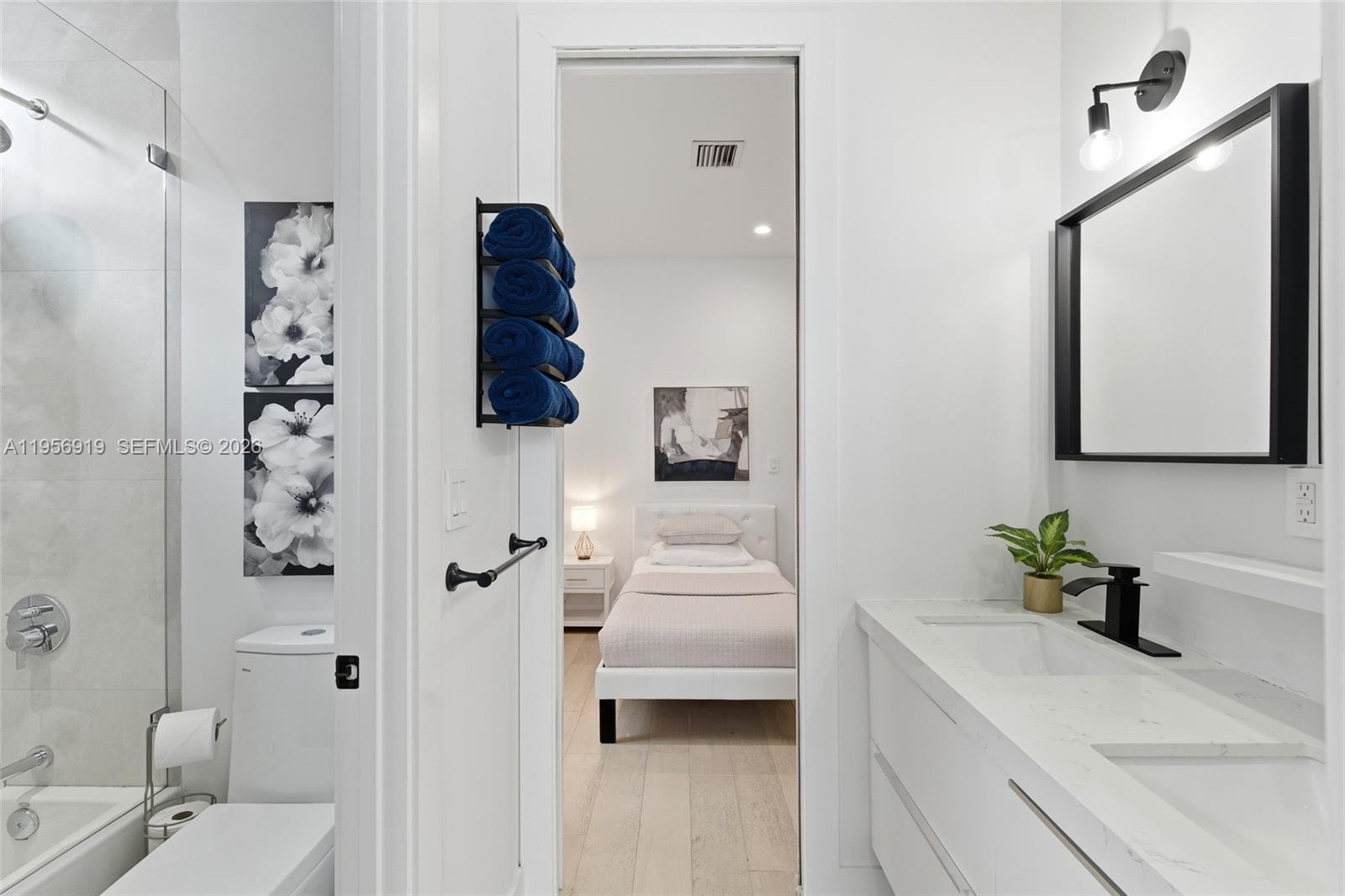 255 NW 39th Street