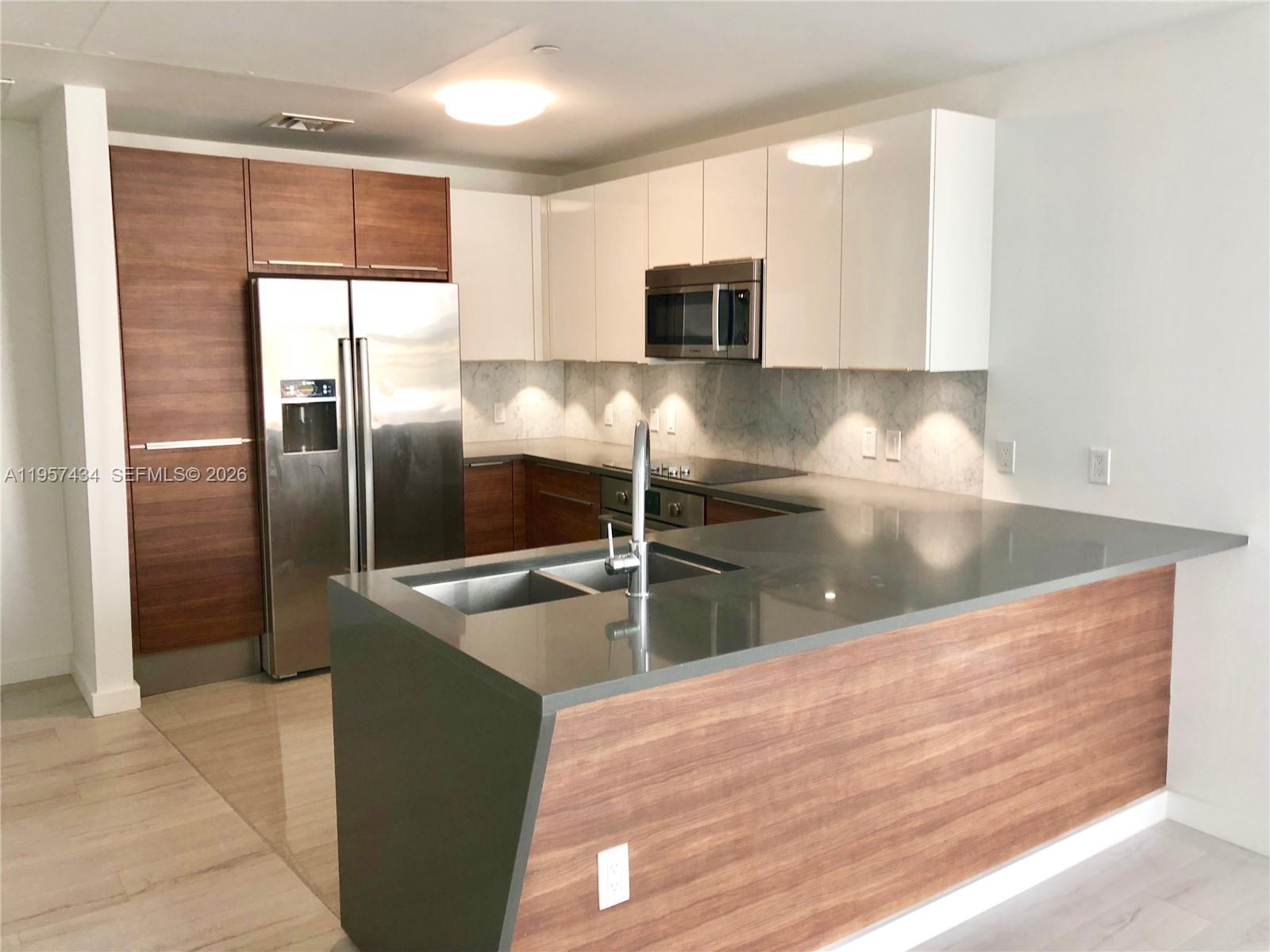 601 NE 27th Street