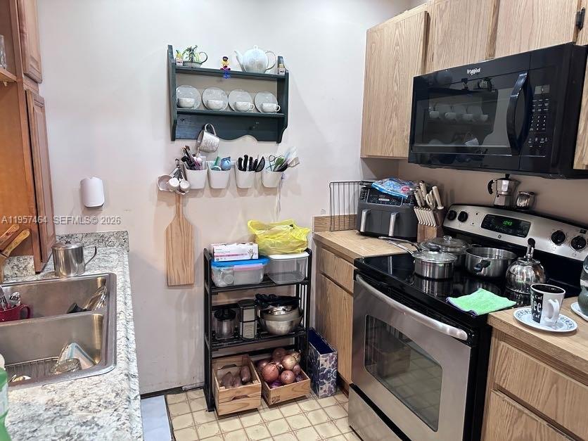 2480 W 67th Place