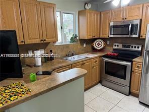 1250 SE 28th Court