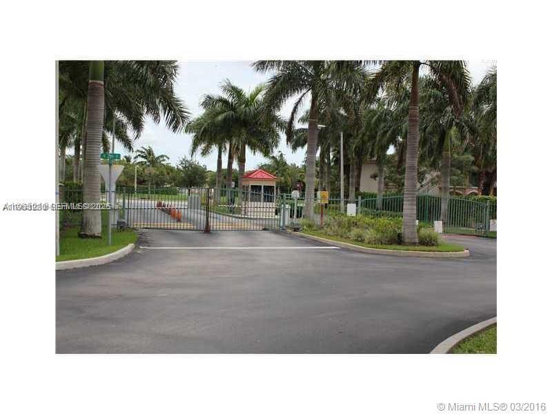 1250 SE 28th Court