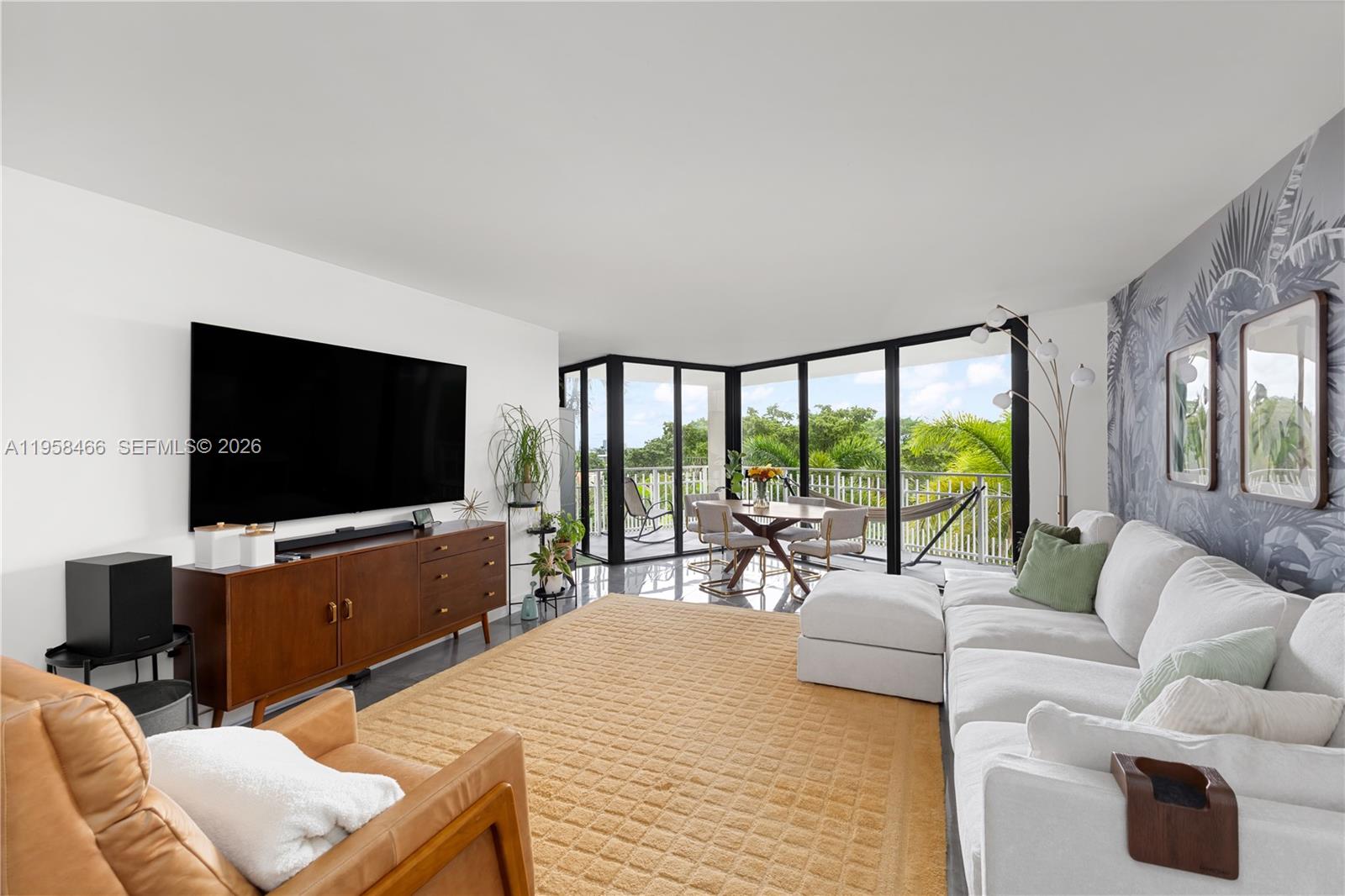 1000 Quayside Terrace