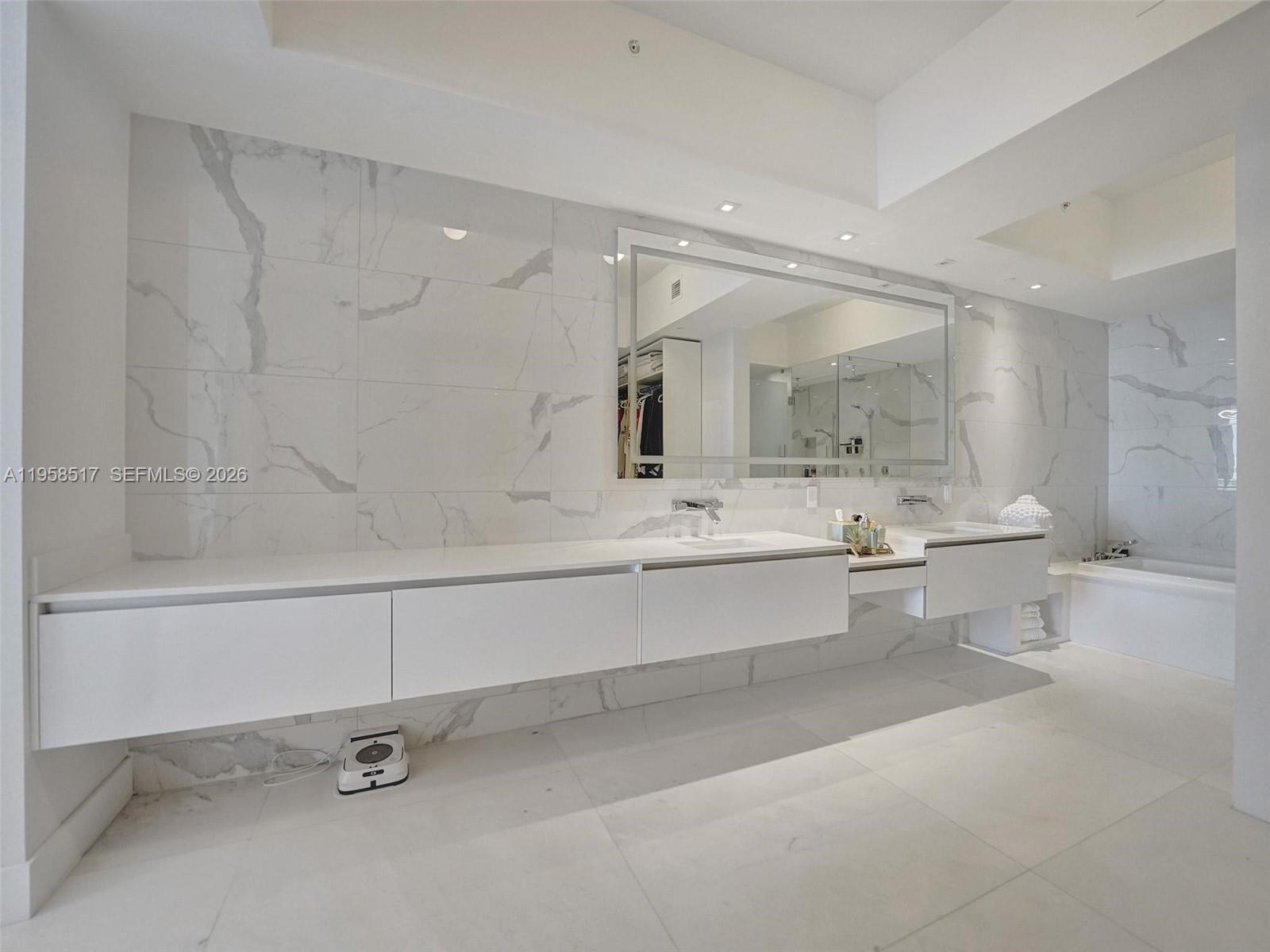 5500 Island Estates Drive