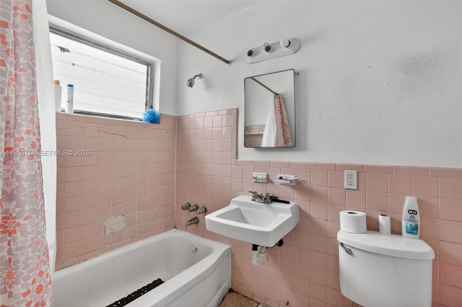 1736 NW 19th Street