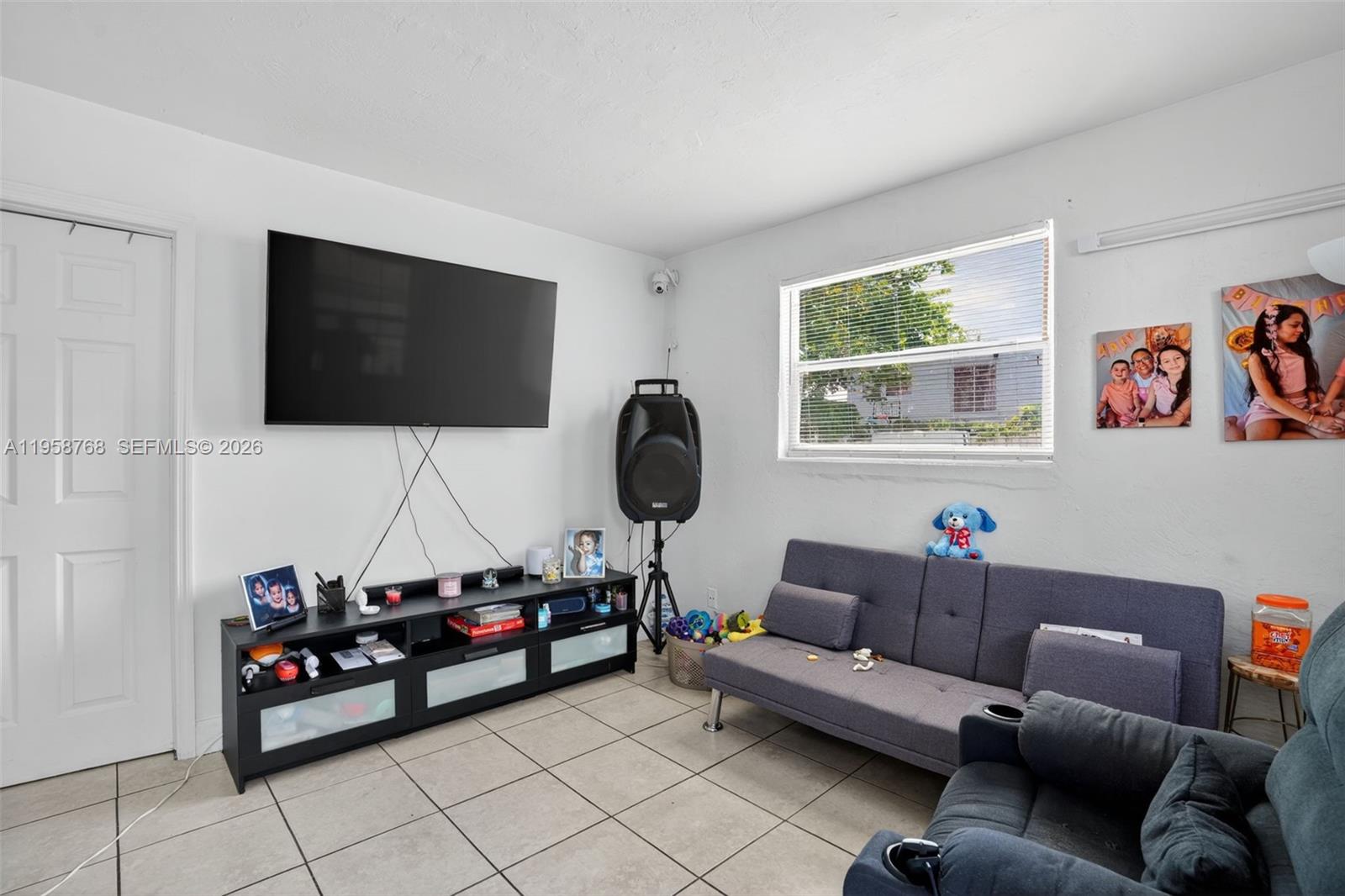 1736 NW 19th Street
