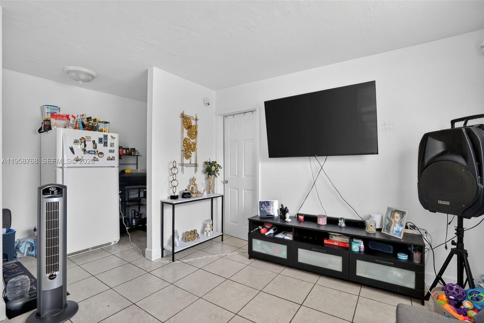 1736 NW 19th Street