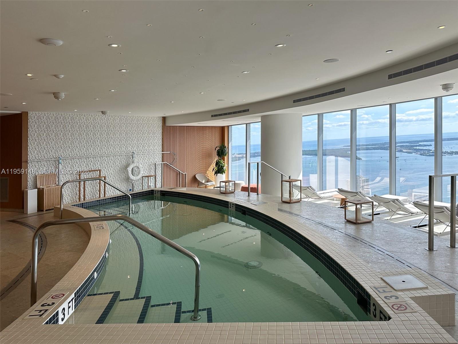 300 Biscayne Blvd Way