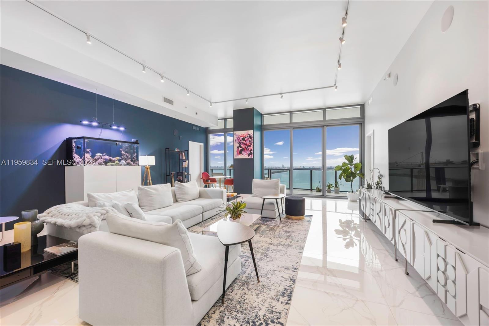 460 NE 28th Street