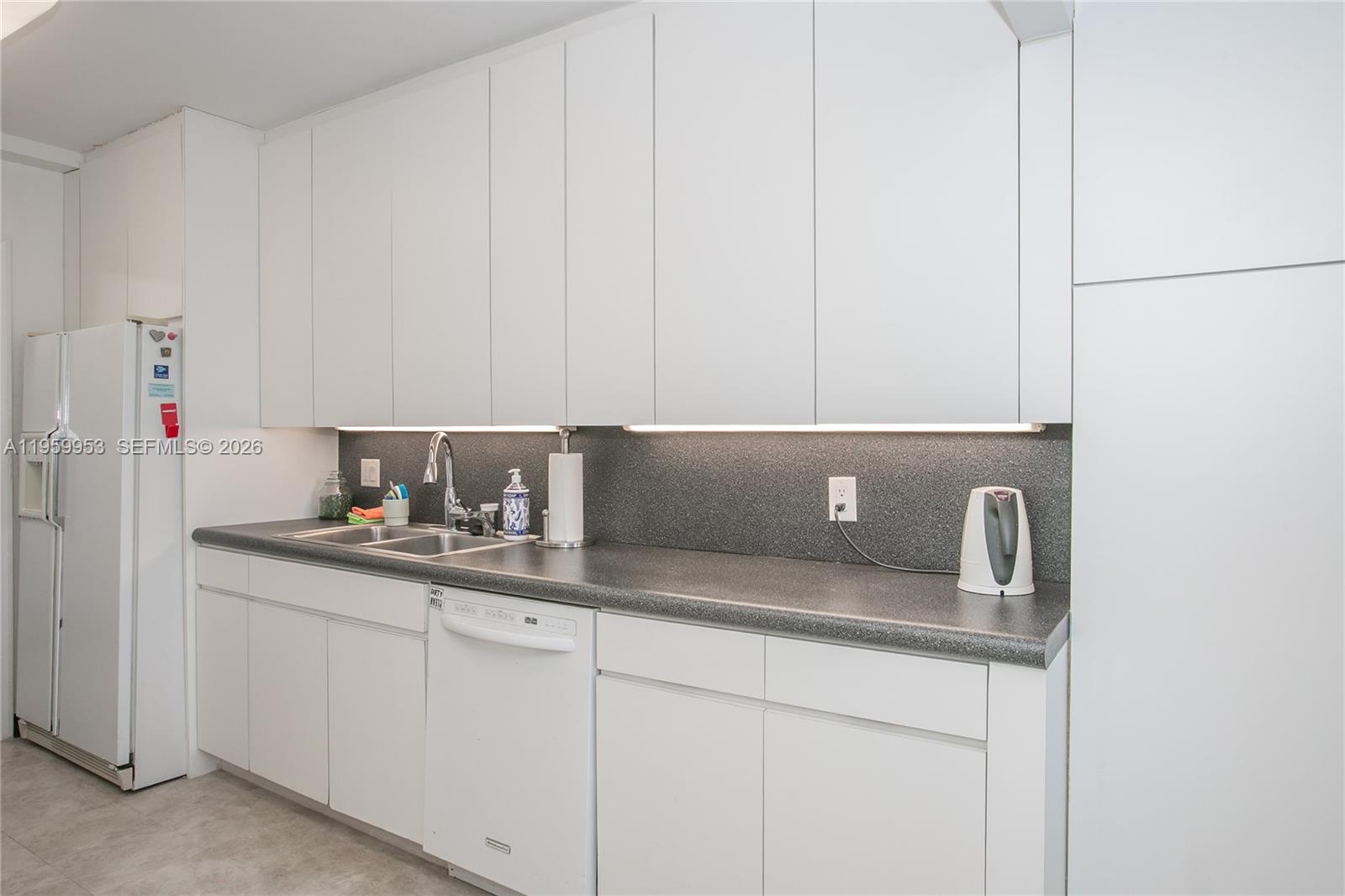 1800 NE 114th Street