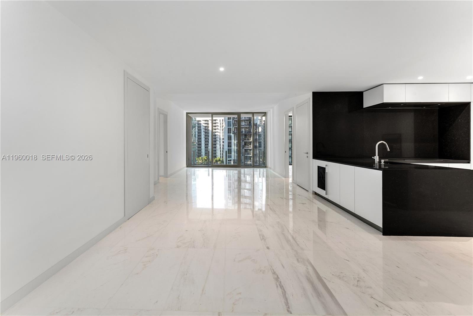300 Biscayne Blvd Way