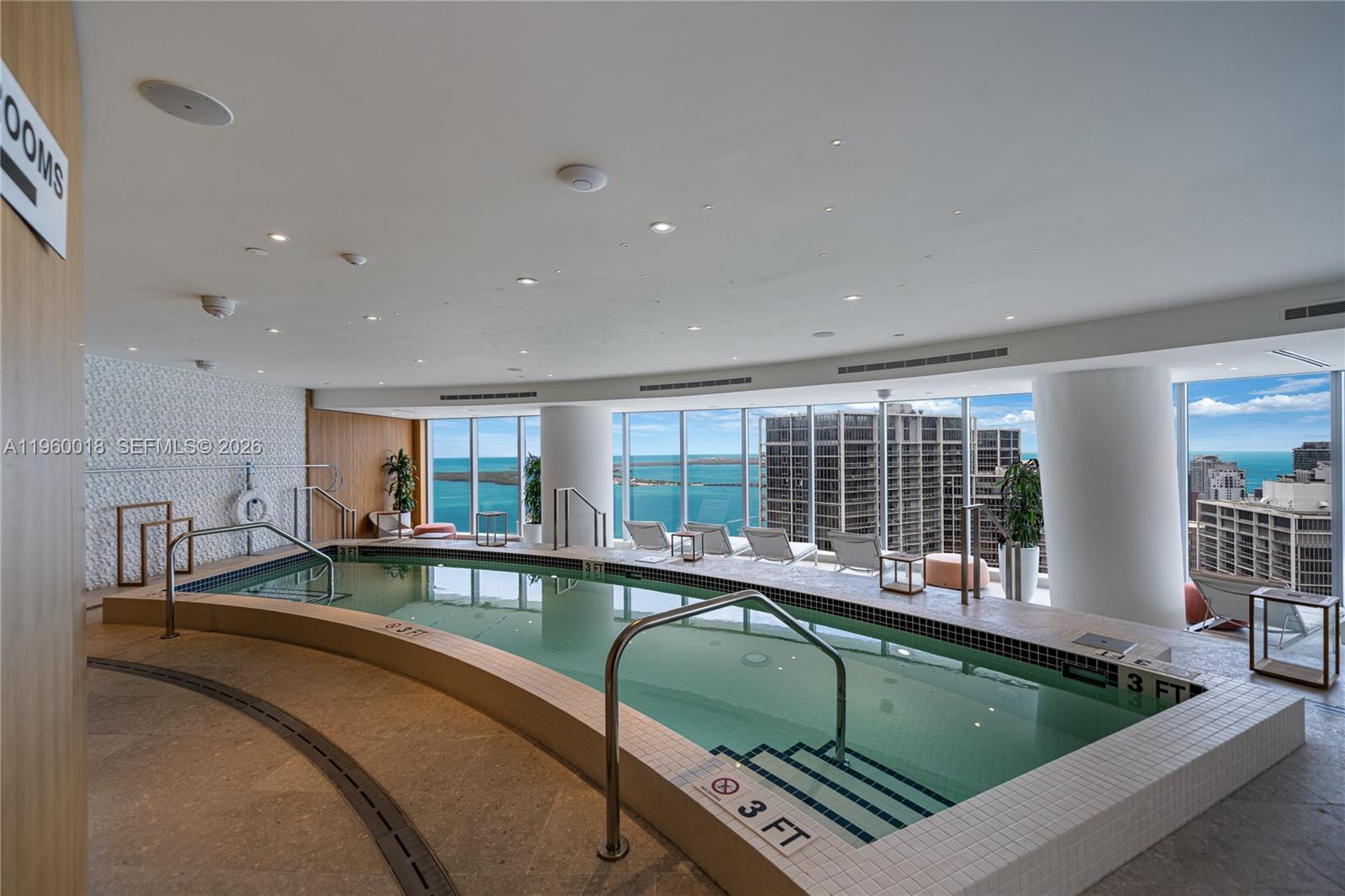 300 Biscayne Blvd Way