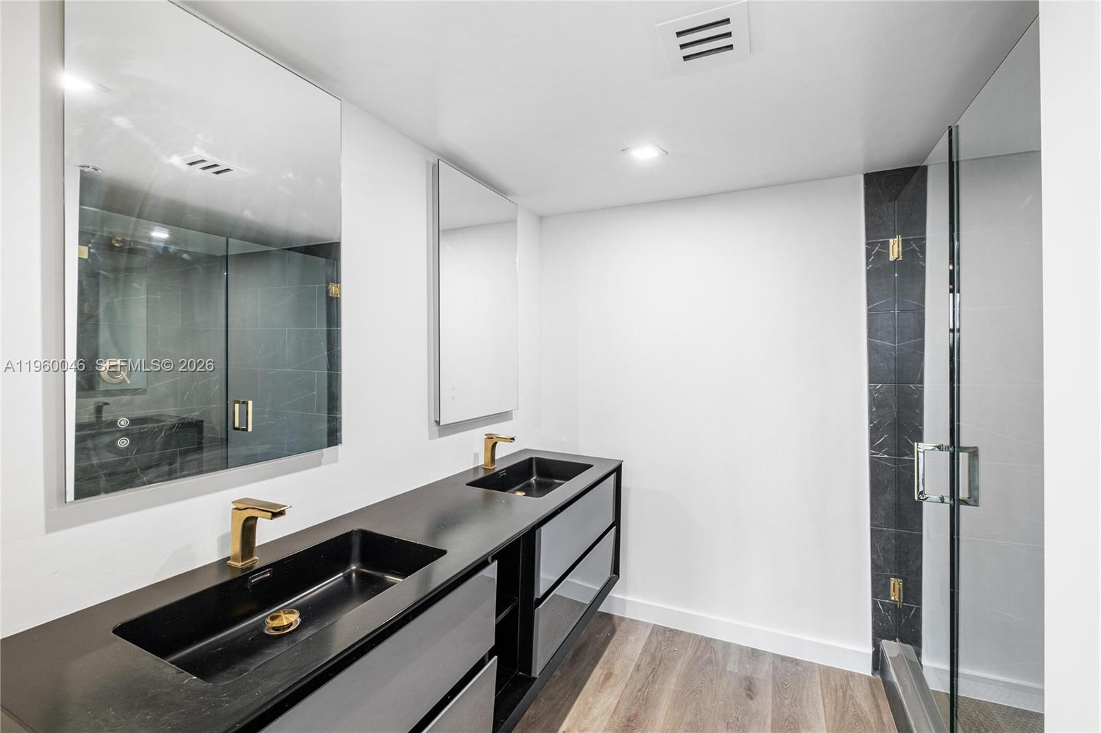 4000 Towerside Terrace