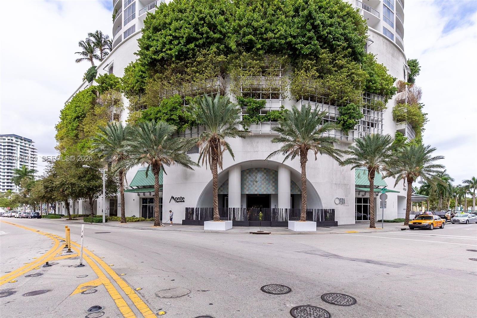 1750 N Bayshore Drive