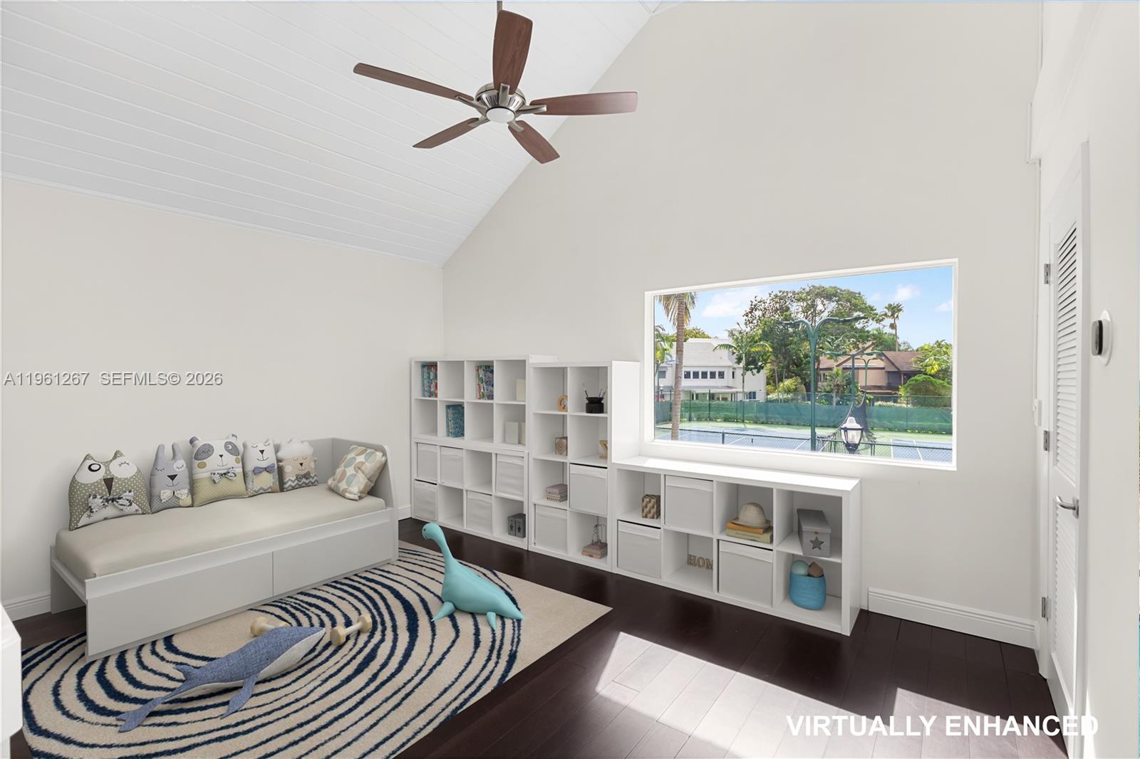 20205 W Oak Haven Circle