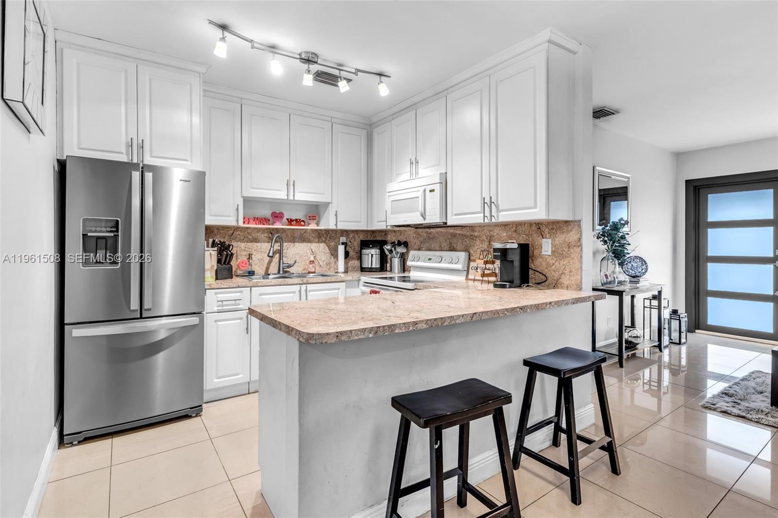 7585 SW 28th Street