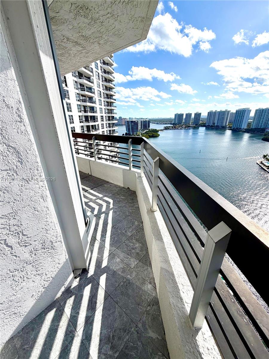 3530 Mystic Pointe Drive