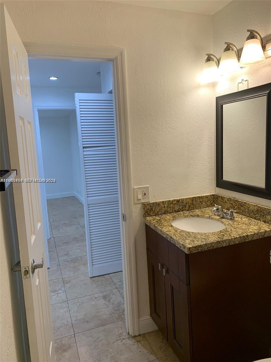 8704 NW 38th Drive