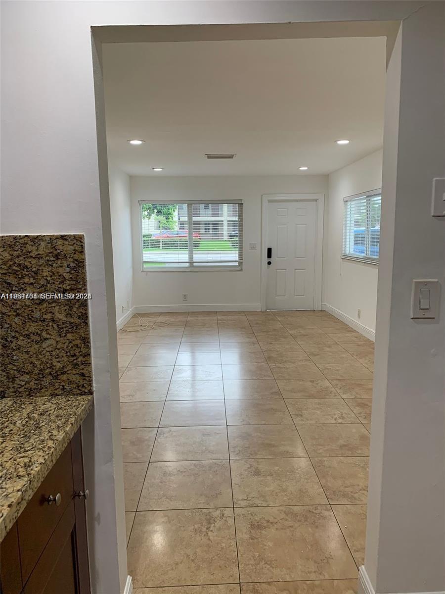 8704 NW 38th Drive
