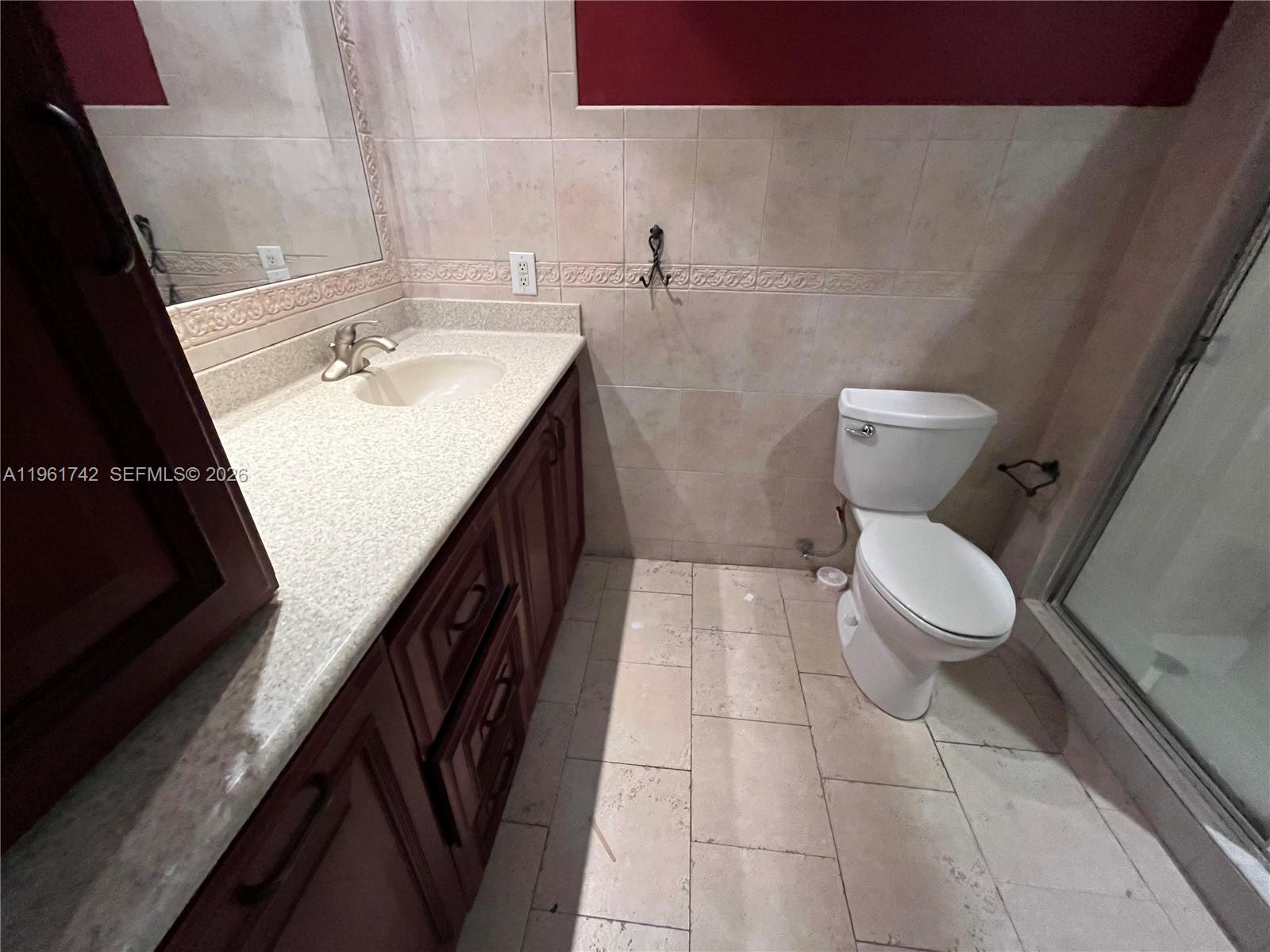12713 SW 70th Lane