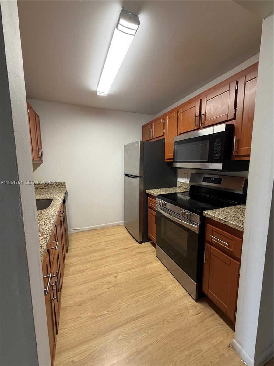 13255 SW 16th Court