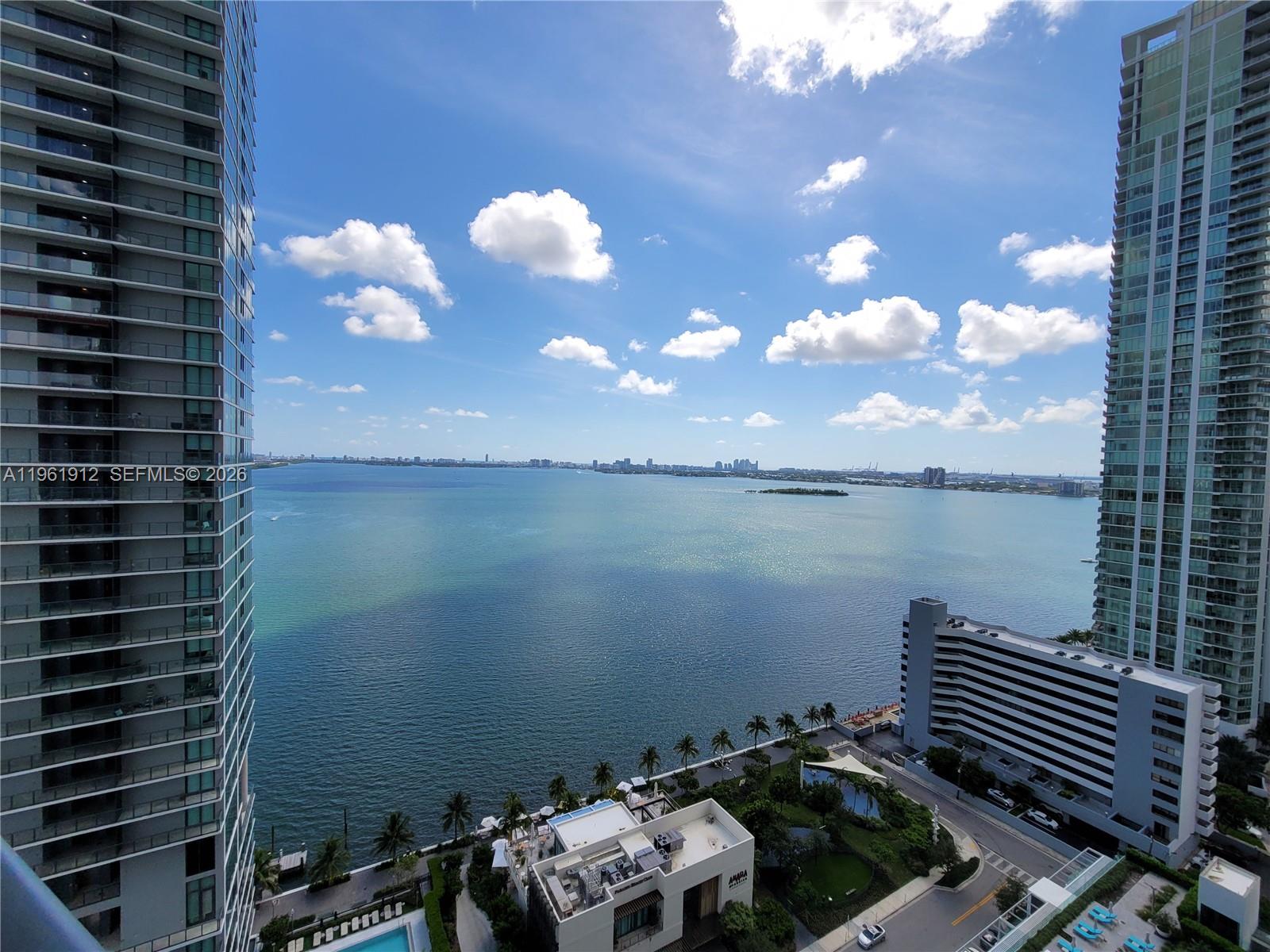 650 NE 32nd Street