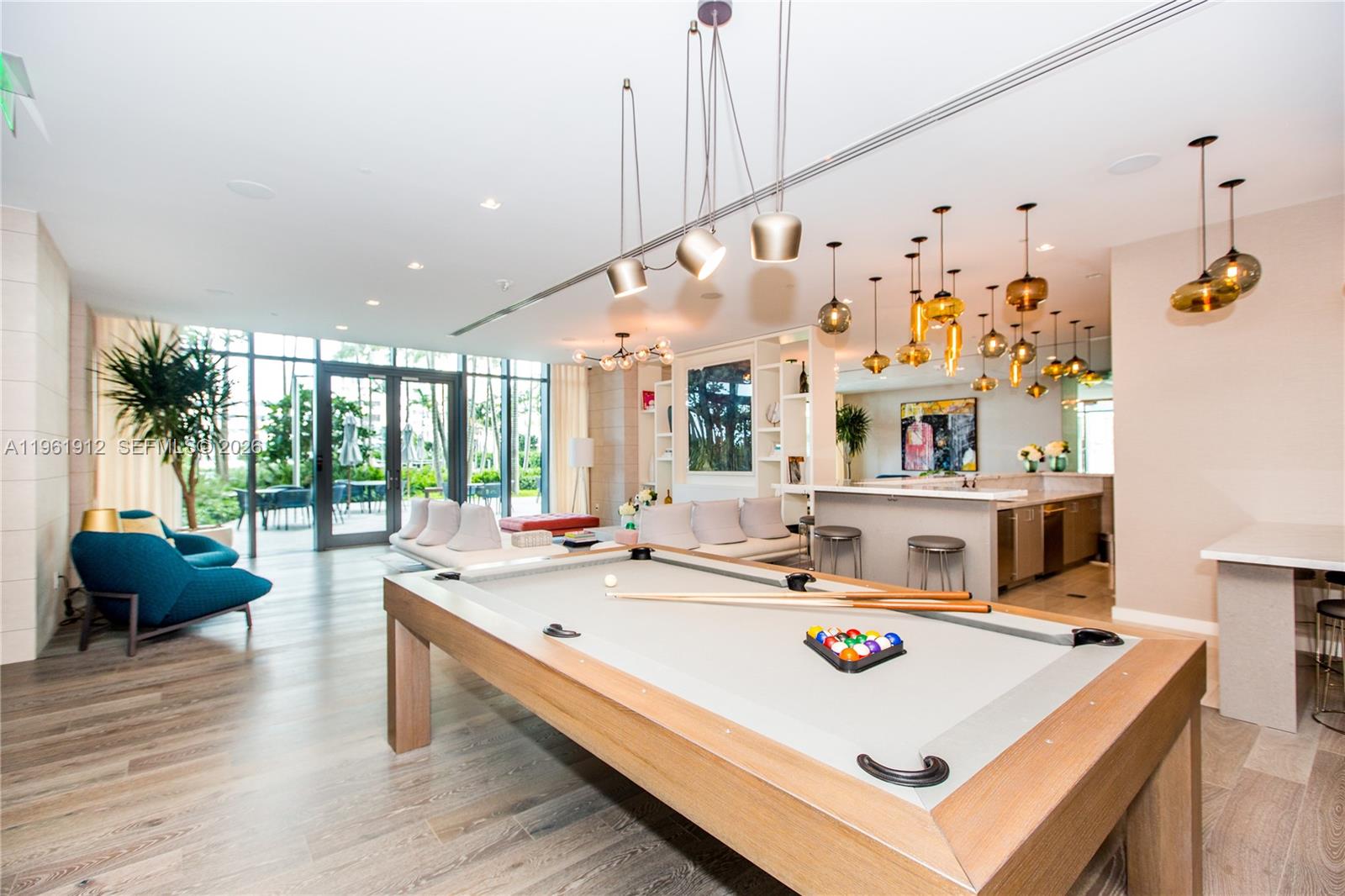 650 NE 32nd Street