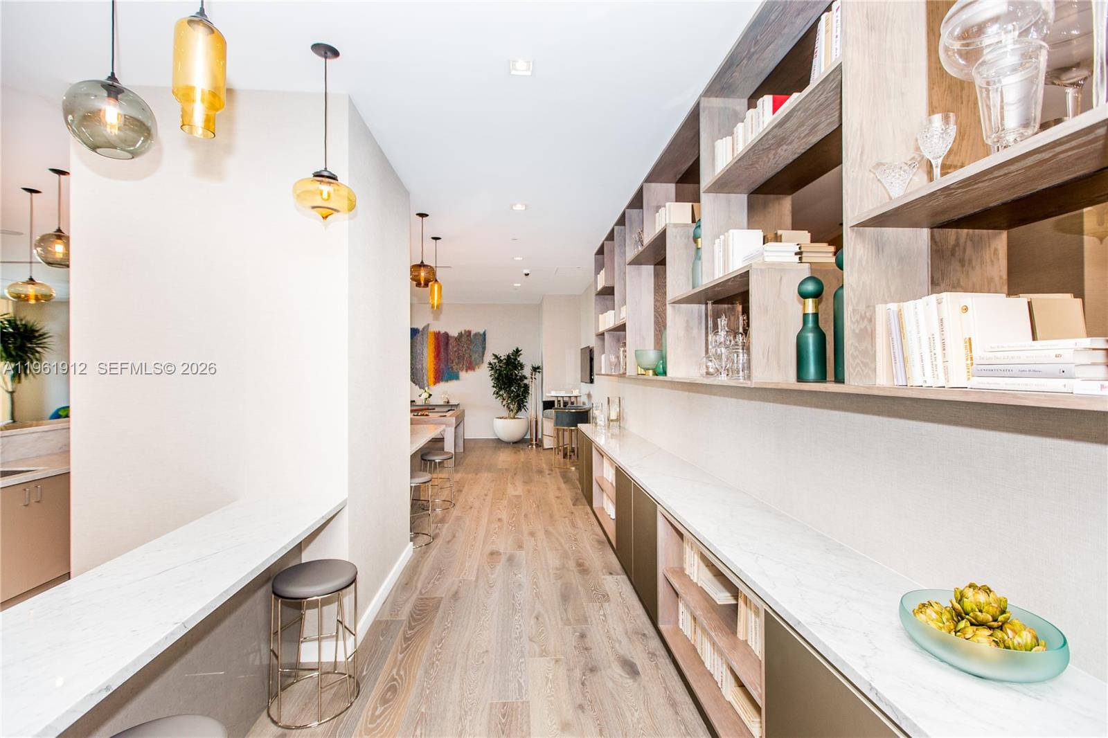 650 NE 32nd Street