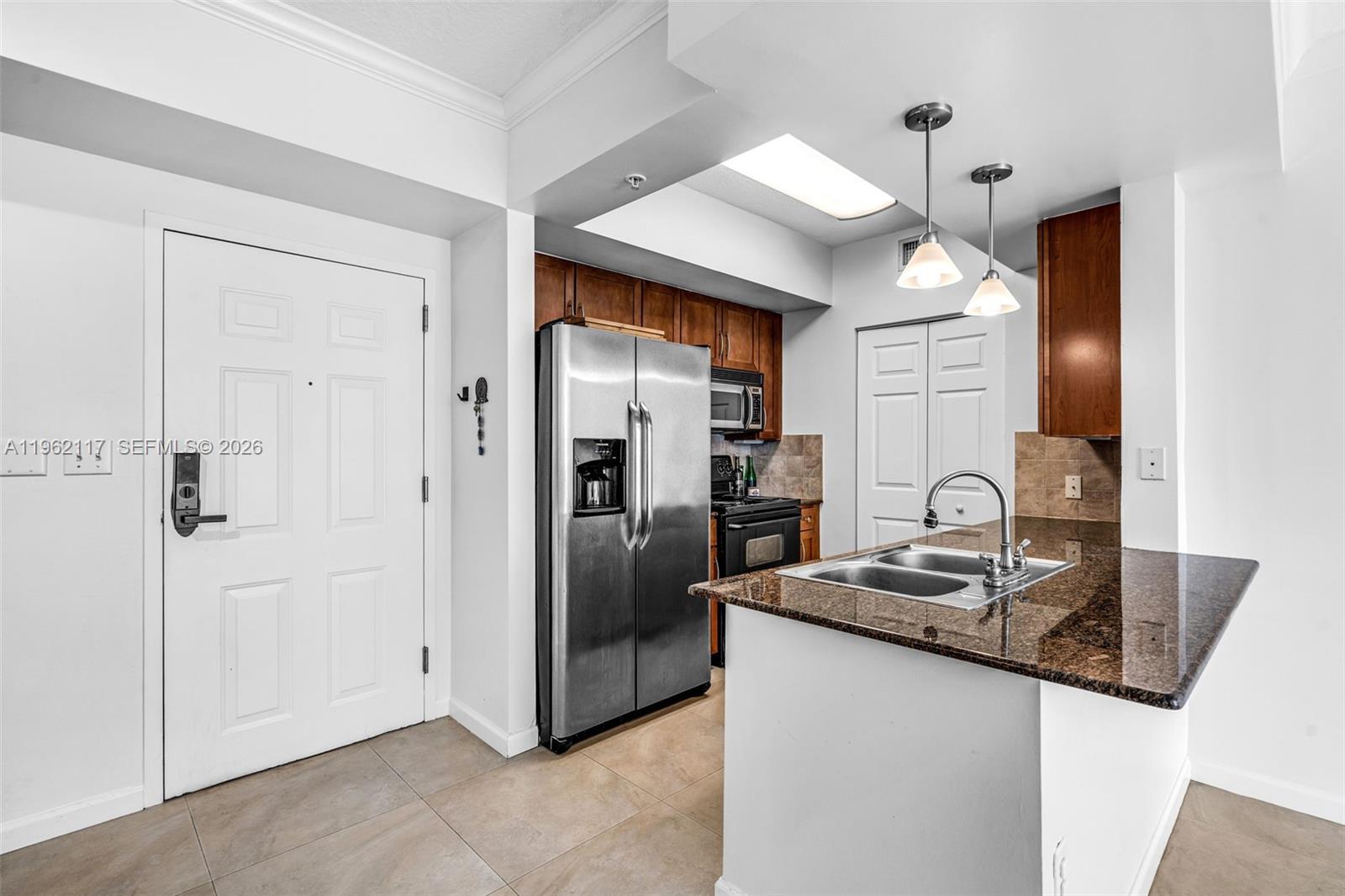 2000 N Bayshore Drive