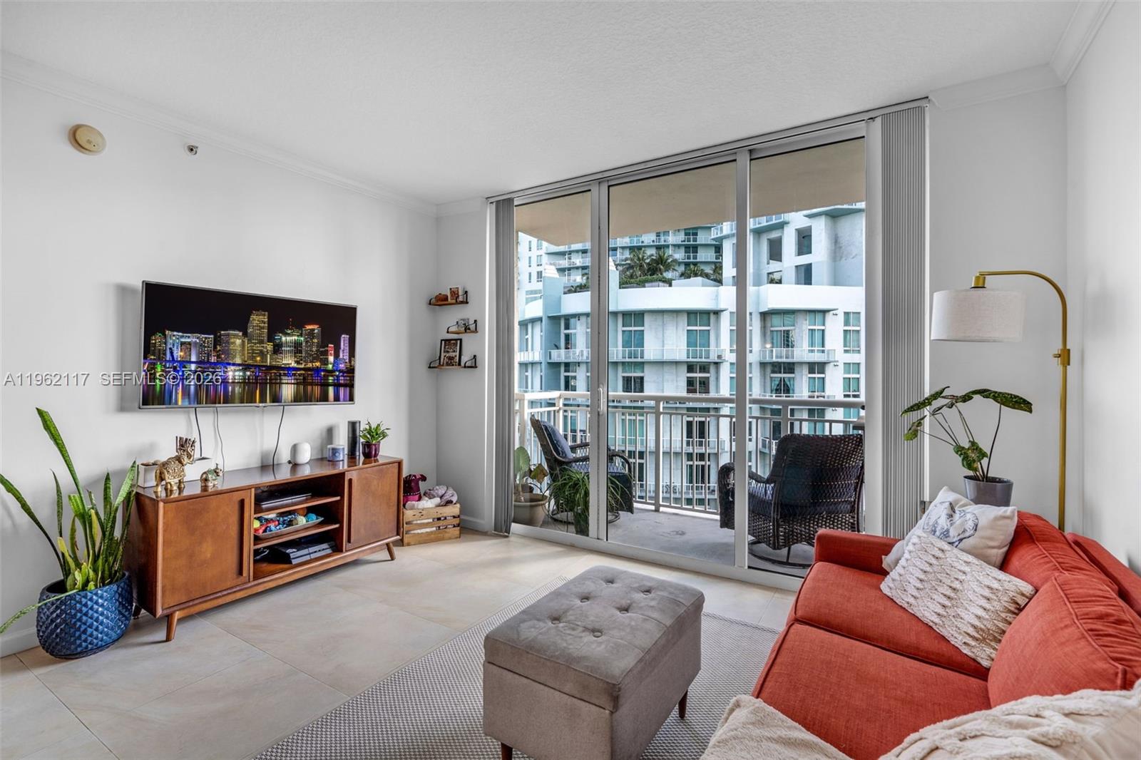 2000 N Bayshore Drive