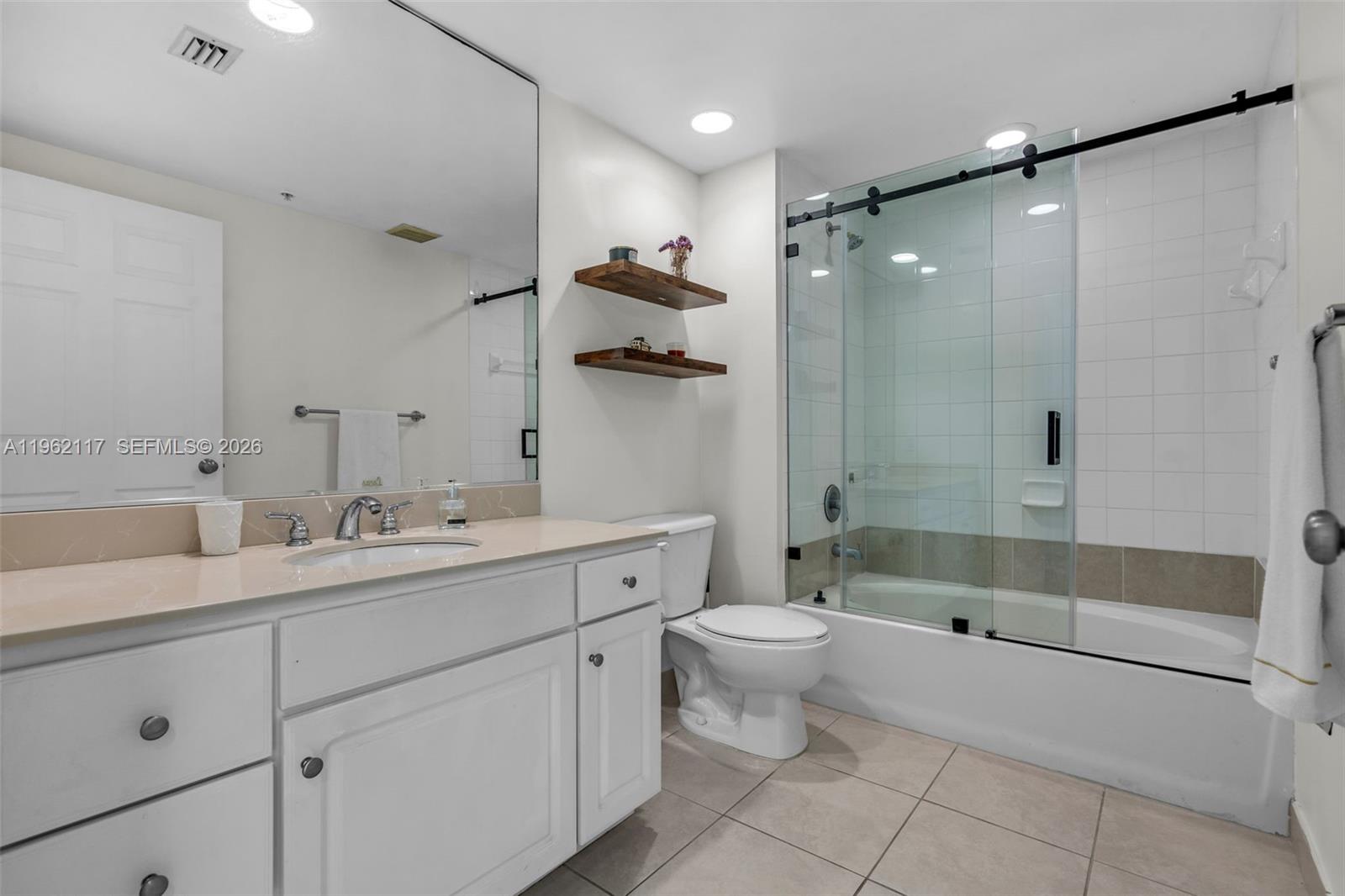 2000 N Bayshore Drive