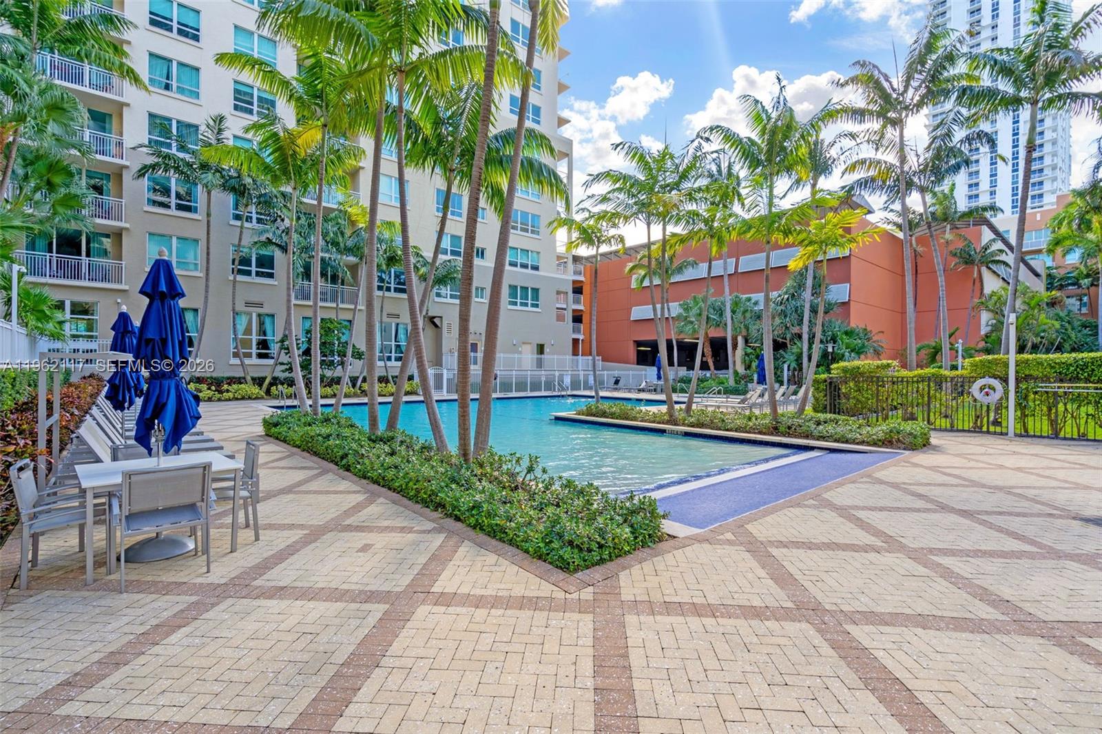 2000 N Bayshore Drive