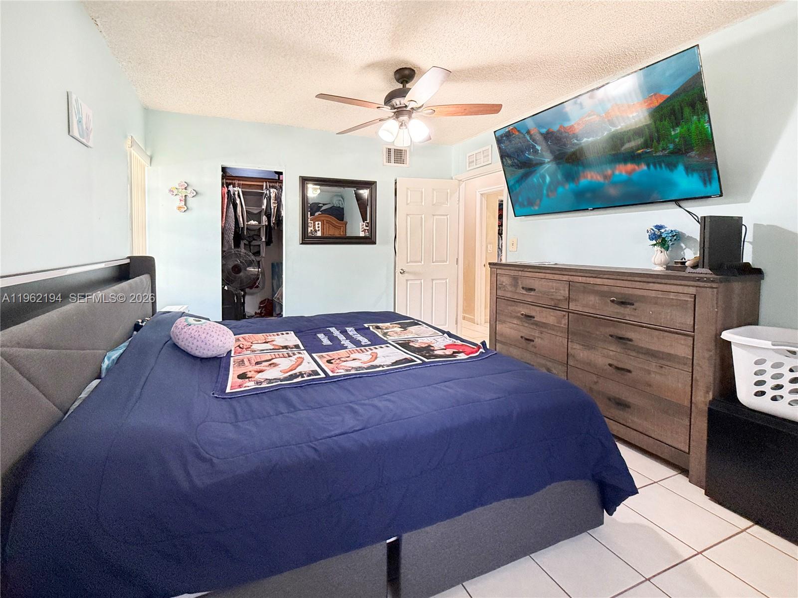 8891 SW 28th Street