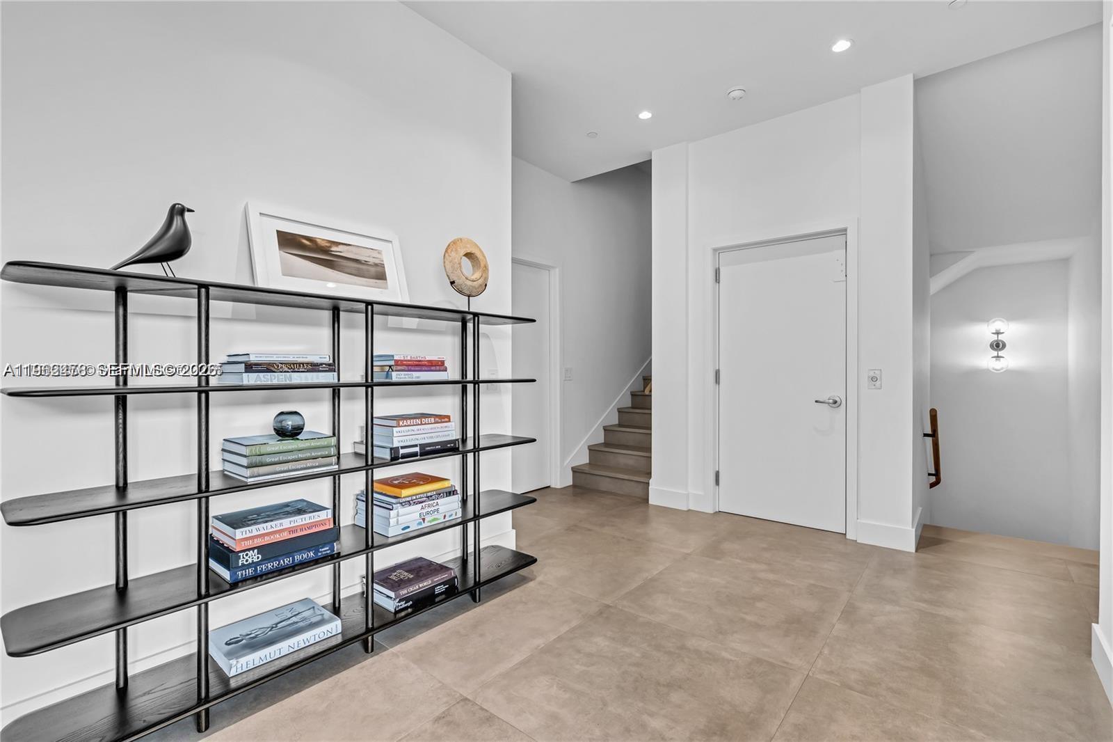 650 NE 32nd Street