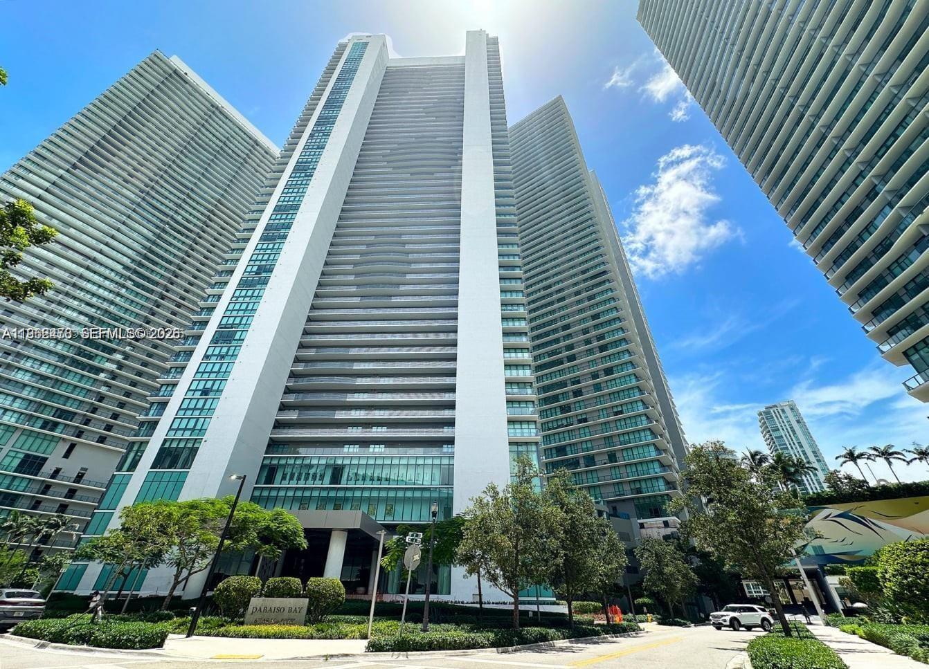 650 NE 32nd Street