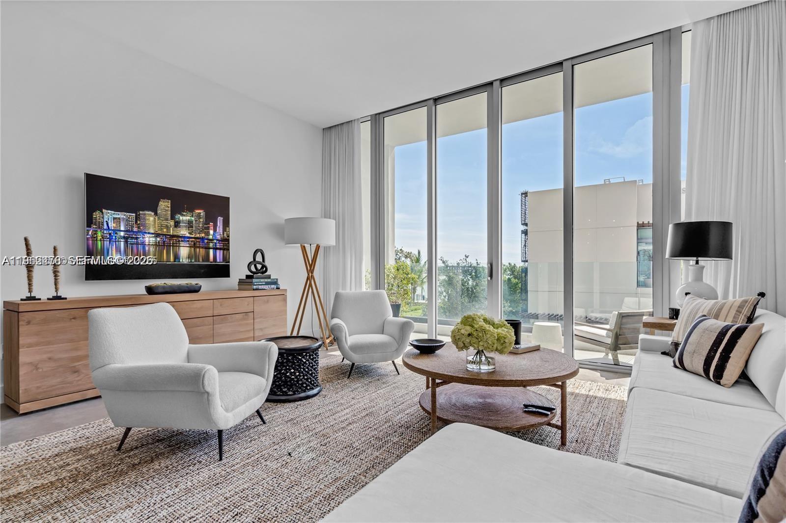 650 NE 32nd Street
