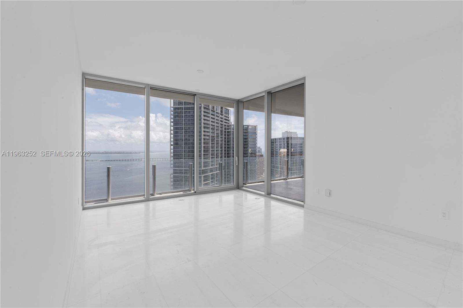 300 Biscayne Blvd Way