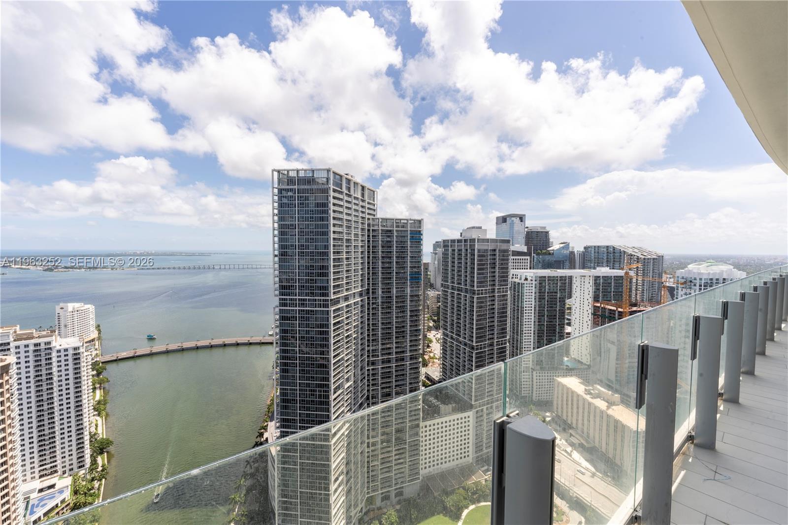 300 Biscayne Blvd Way