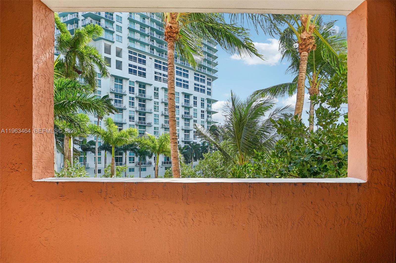 2000 N Bayshore Drive