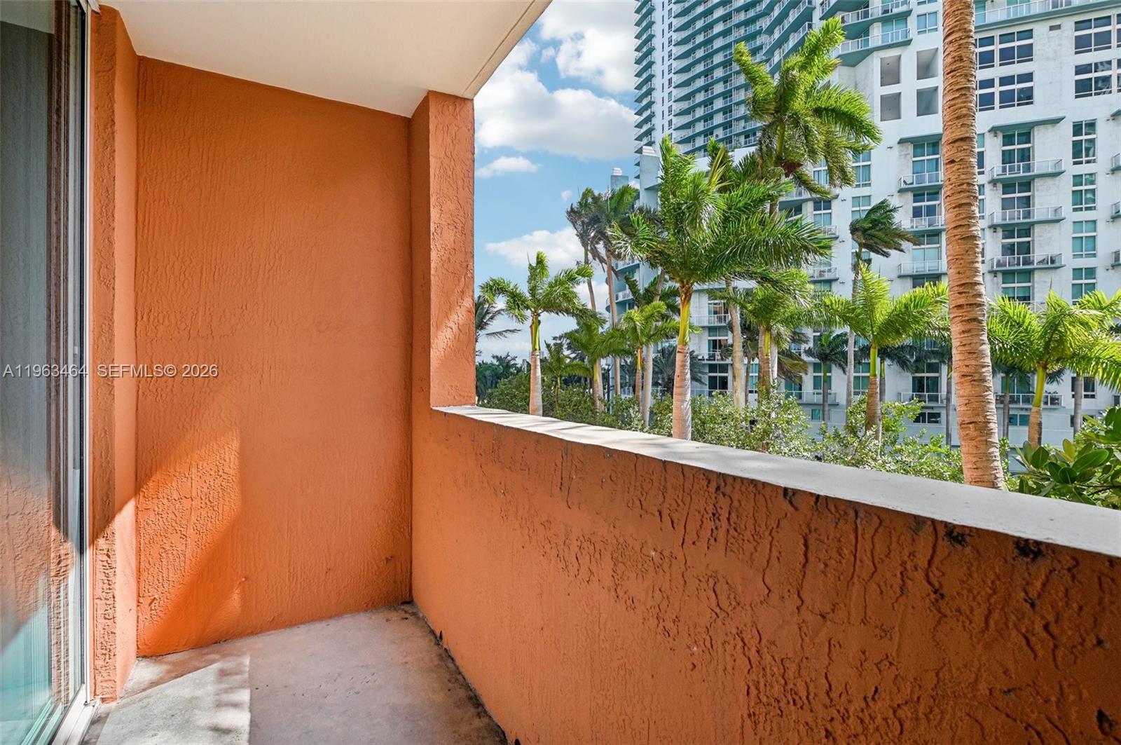 2000 N Bayshore Drive