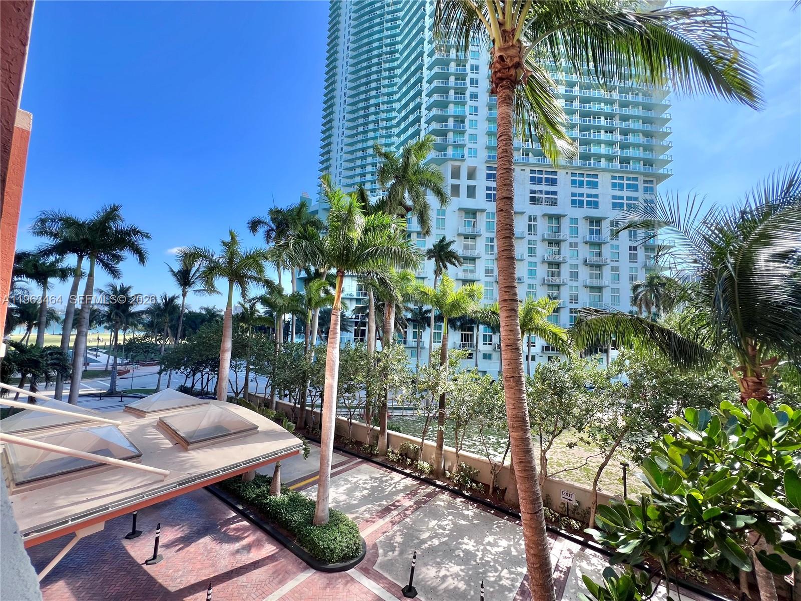2000 N Bayshore Drive